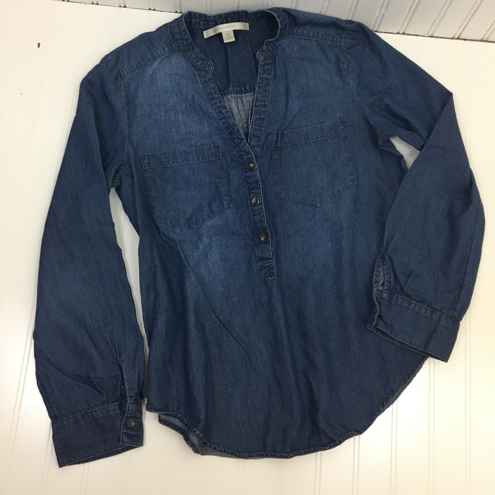 Lauren Conrad Denim Popover Button up